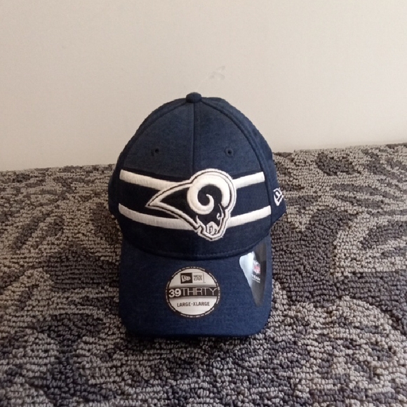 New Era Dark NFL LA Rams Fitted Mens Cap Size Large/XL - Picture 1 of 7